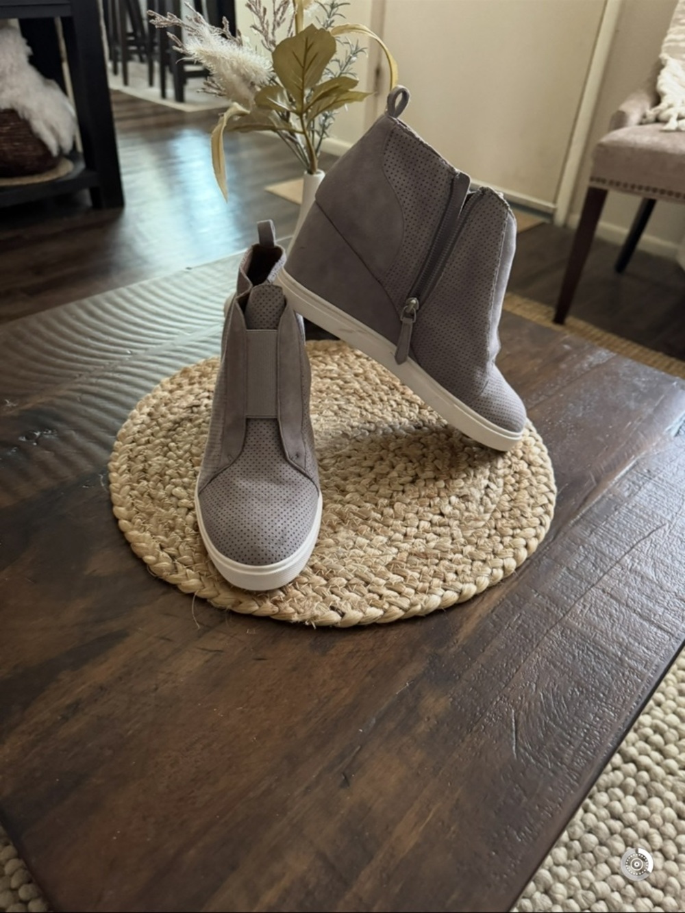 Linea Paolo Felicia Wedge Sneaker Women’s 8.5